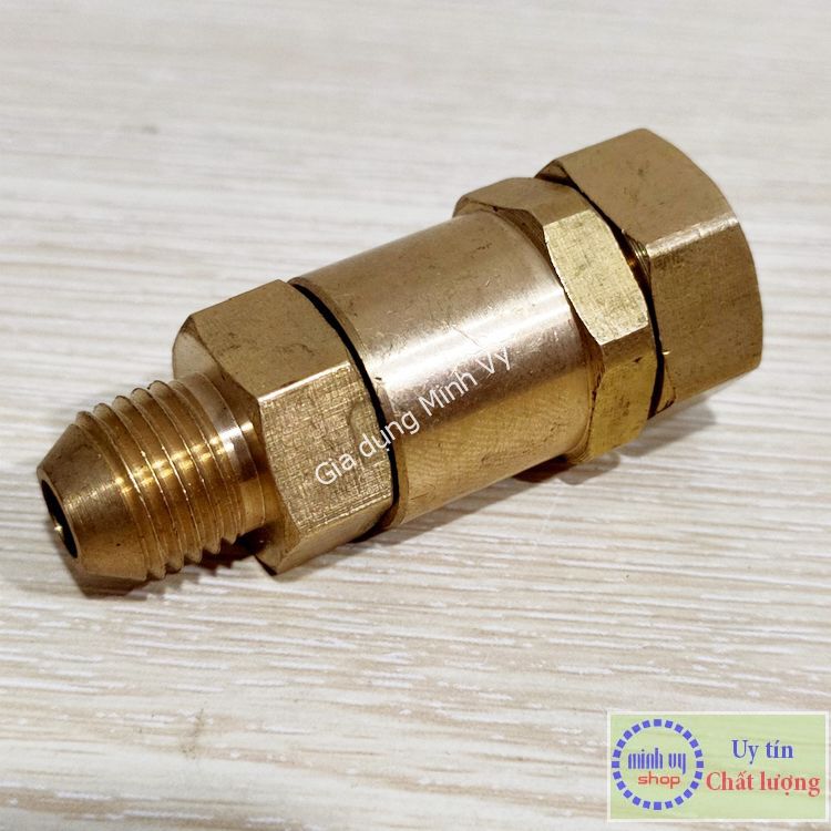 Khớp xoay chống xoắn dây phun xịt của máy rửa xe cao áp - ren trong 14 ngoài 14