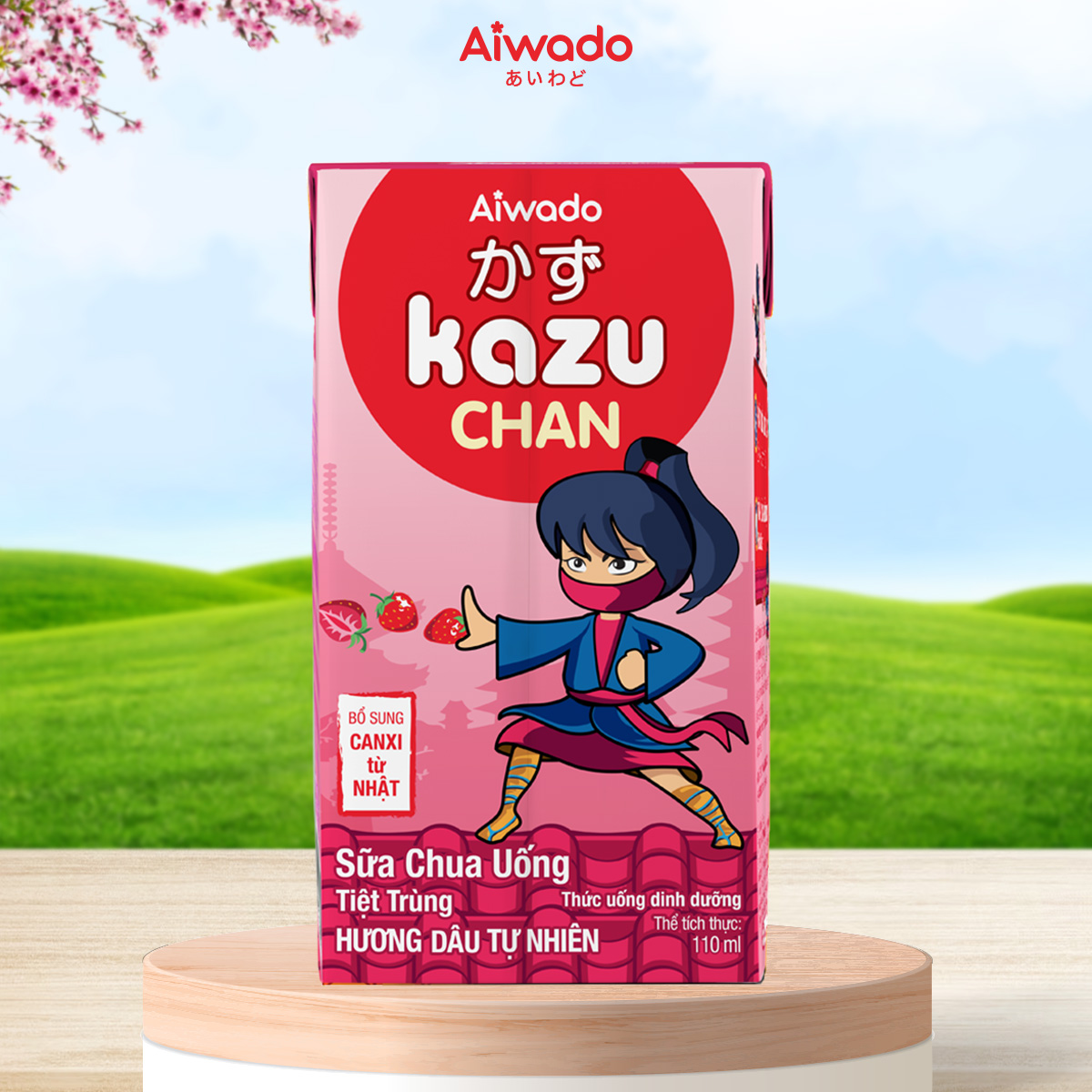 Sữa chua uống Aiwado Kazu Chan - hương Dâu tự nhiên