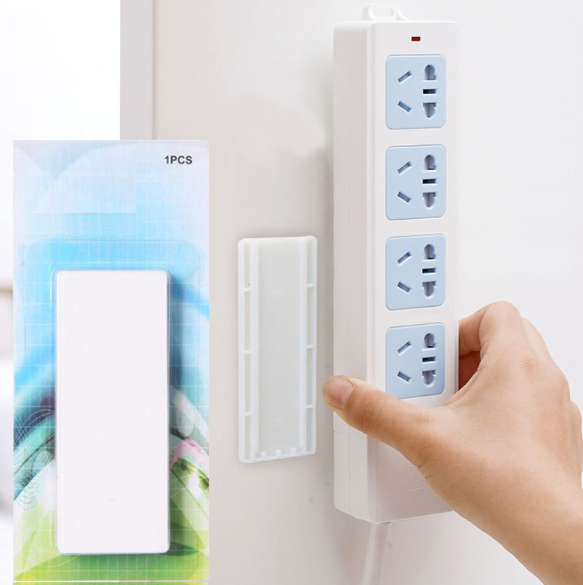 Miếng dán treo ổ điện thông minh