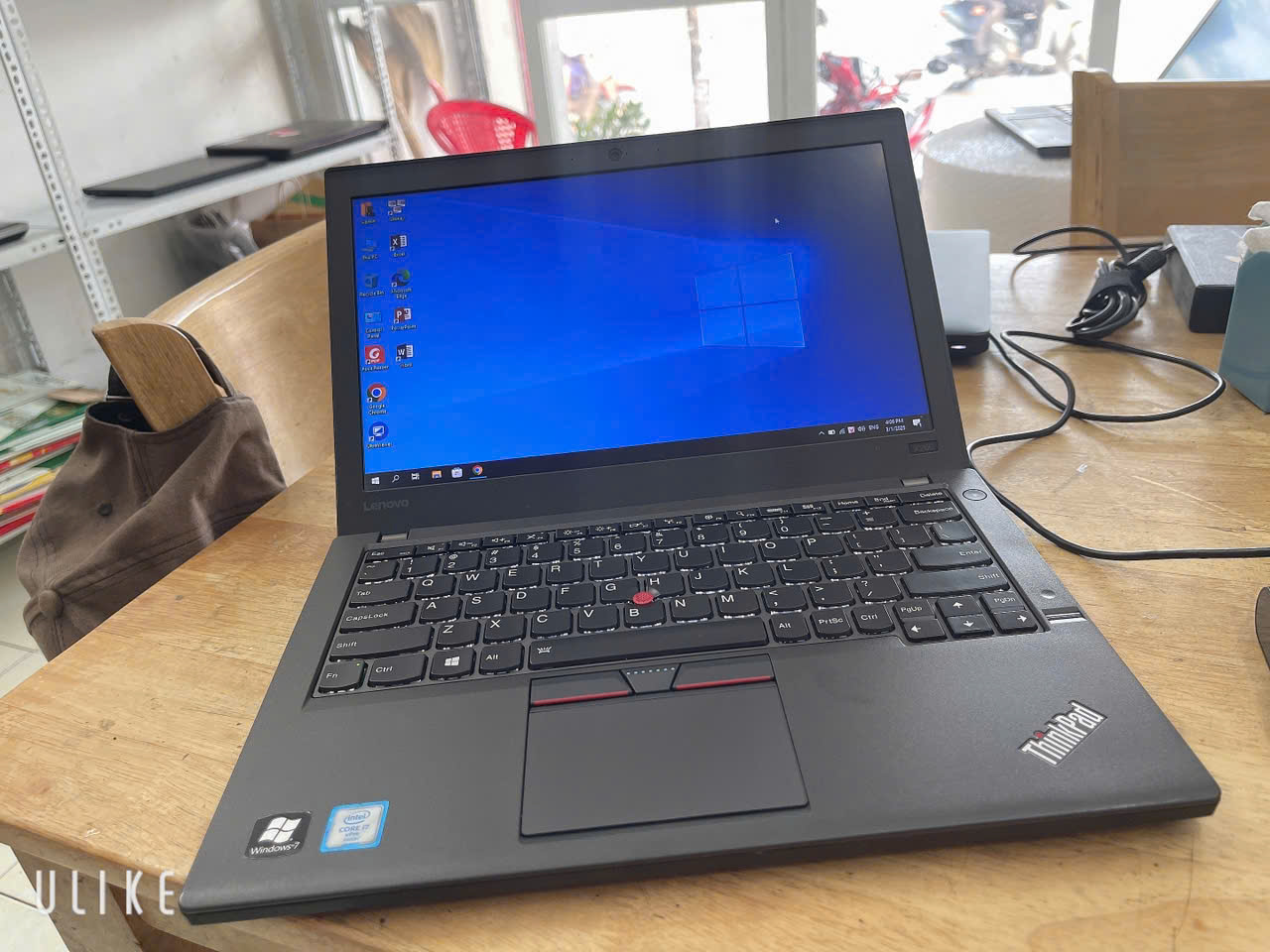 LENOVO THINKPAD X260 CORE I7 6500U RAM  8G SSD 256G 12.5INCH Fullhd ĐÈN PHÍM