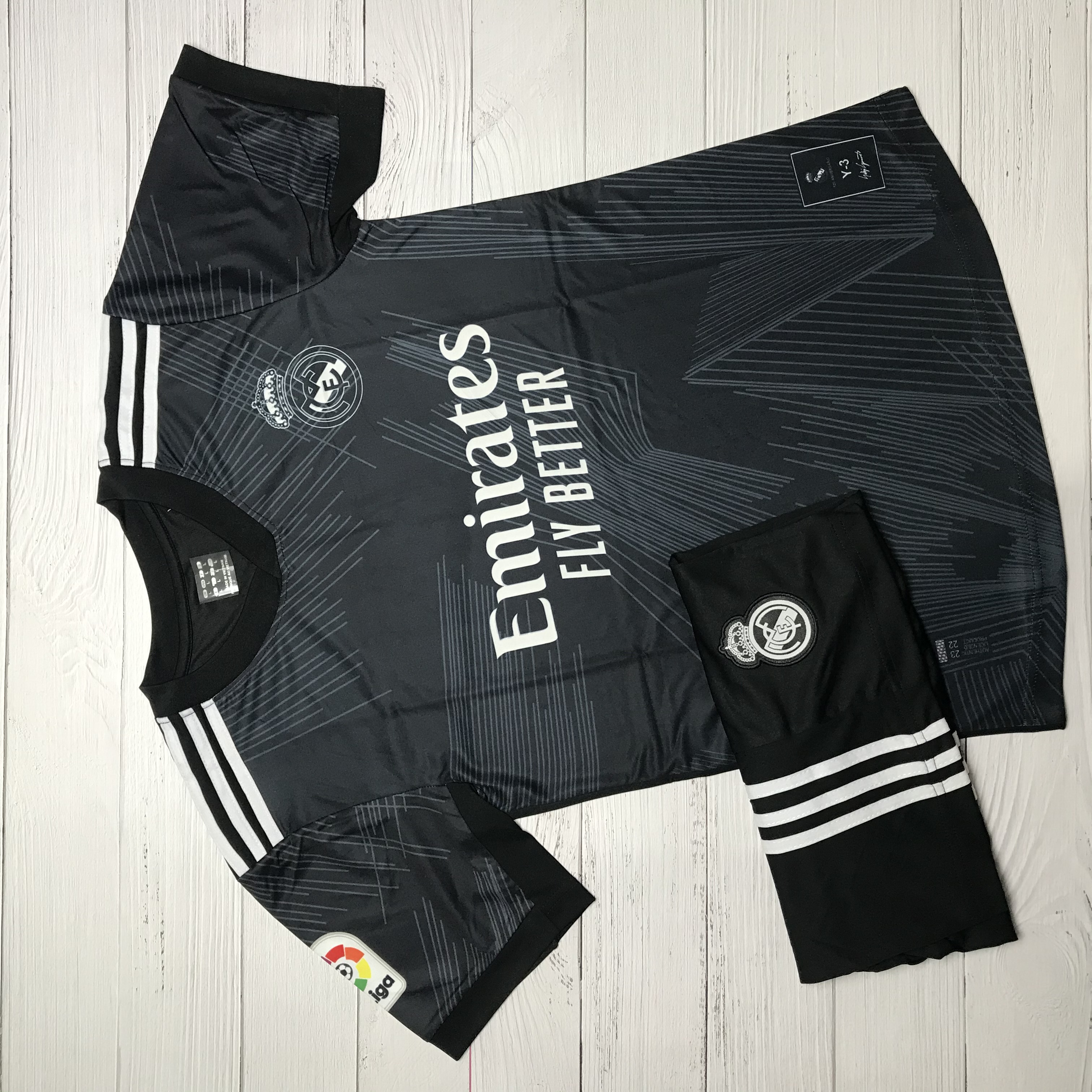 Áo Bóng Đá CLB Real Madrid-Mẫu Độc LẠ-Thun Thái Cao Cấp