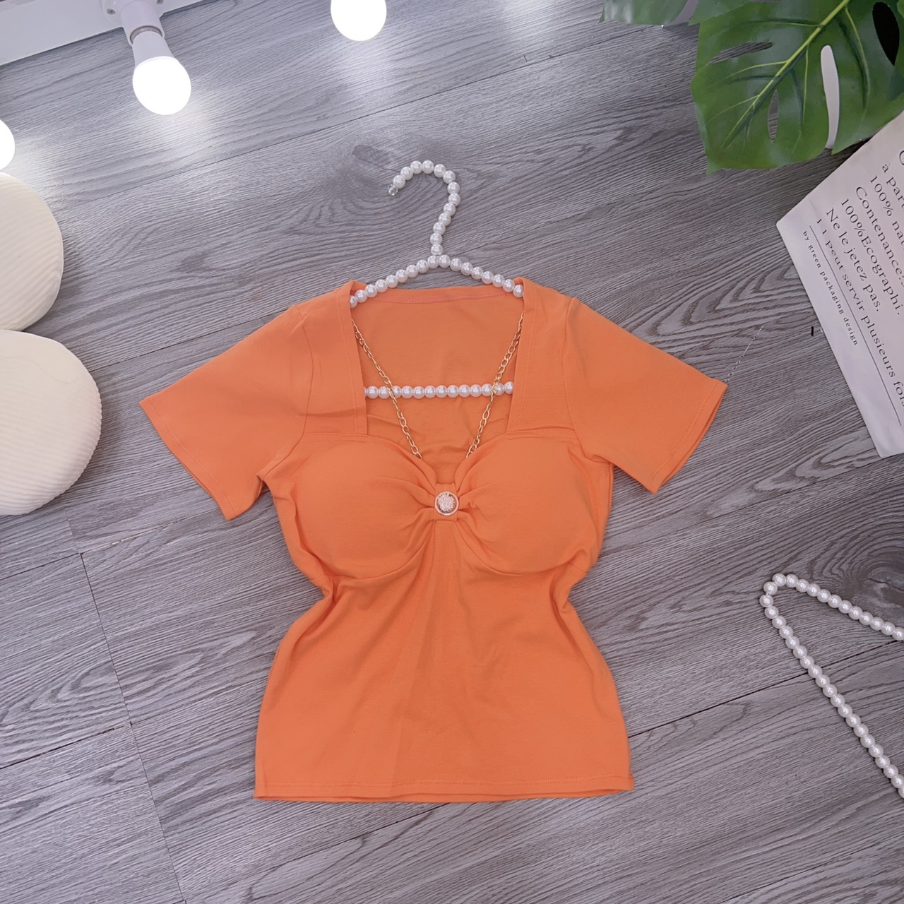 Áo thun ôm Body nữ Tay Ngắn dáng ngắn phối xích có mút ngực dày dặn