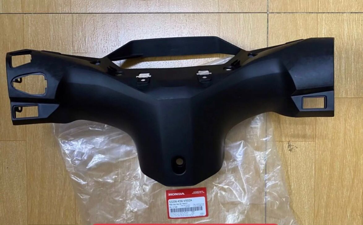 Nắp sau tay lái/ Bợ cổ Winner X V2 zin chính hãng Honda