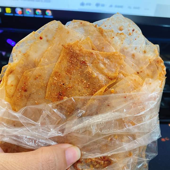 Combo 10 bịch bánh tráng muối tỏi xike