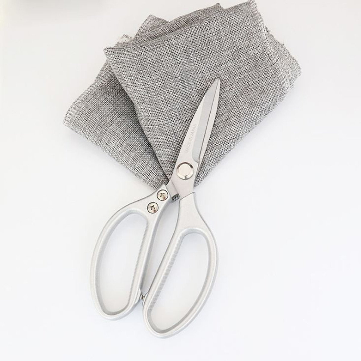 Kéo SK5 Nhật Bản đa năng chất liệu thép sắc bén, không gỉ, chuyên cắt gà, cắt cá, làm bếp