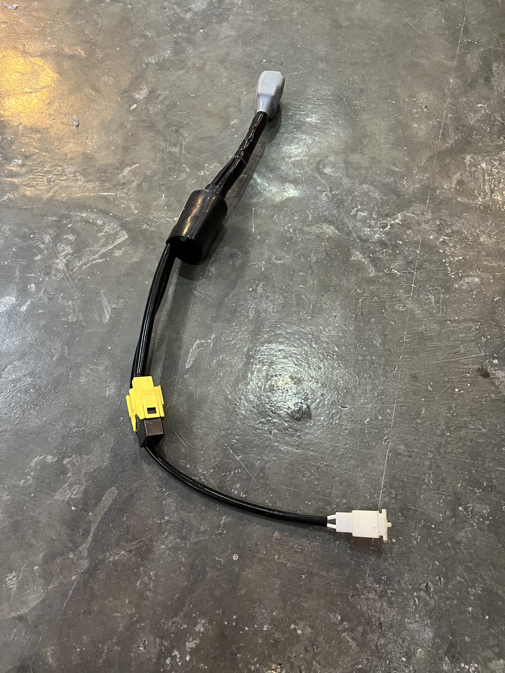 Jack chuyển sạc Spark gắn như zin cho Exciter 135 Hàng Chất lượng cao