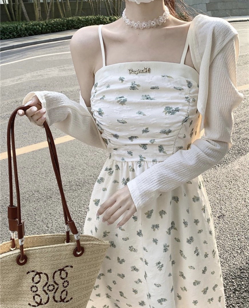 Set đầm midi hoa 2 dây kèm áo khoác croptop tay dài - Rossy Fashion