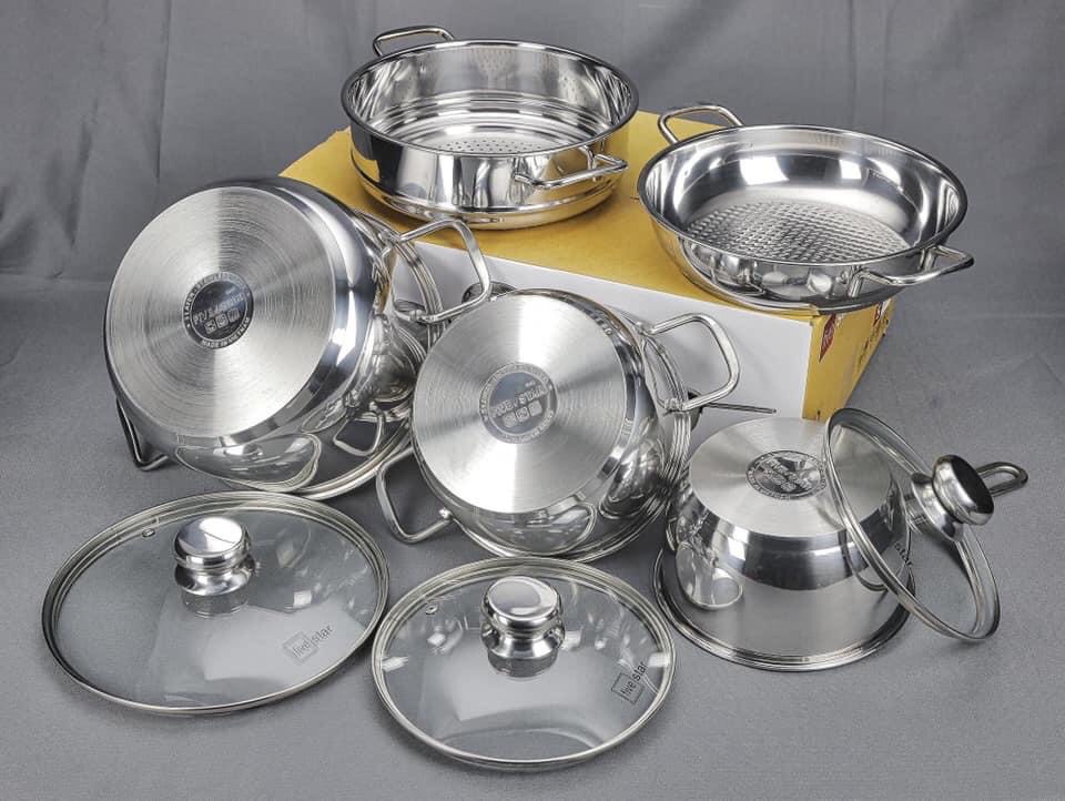 Bộ 5 nồi inox Fivestar. Kết cấu nồi 3 lớp Inox-nhôm-Inox 430. Xửng hấp, nồi, chảo, quánh. Quai và núm nắp vuông, FS-430B5