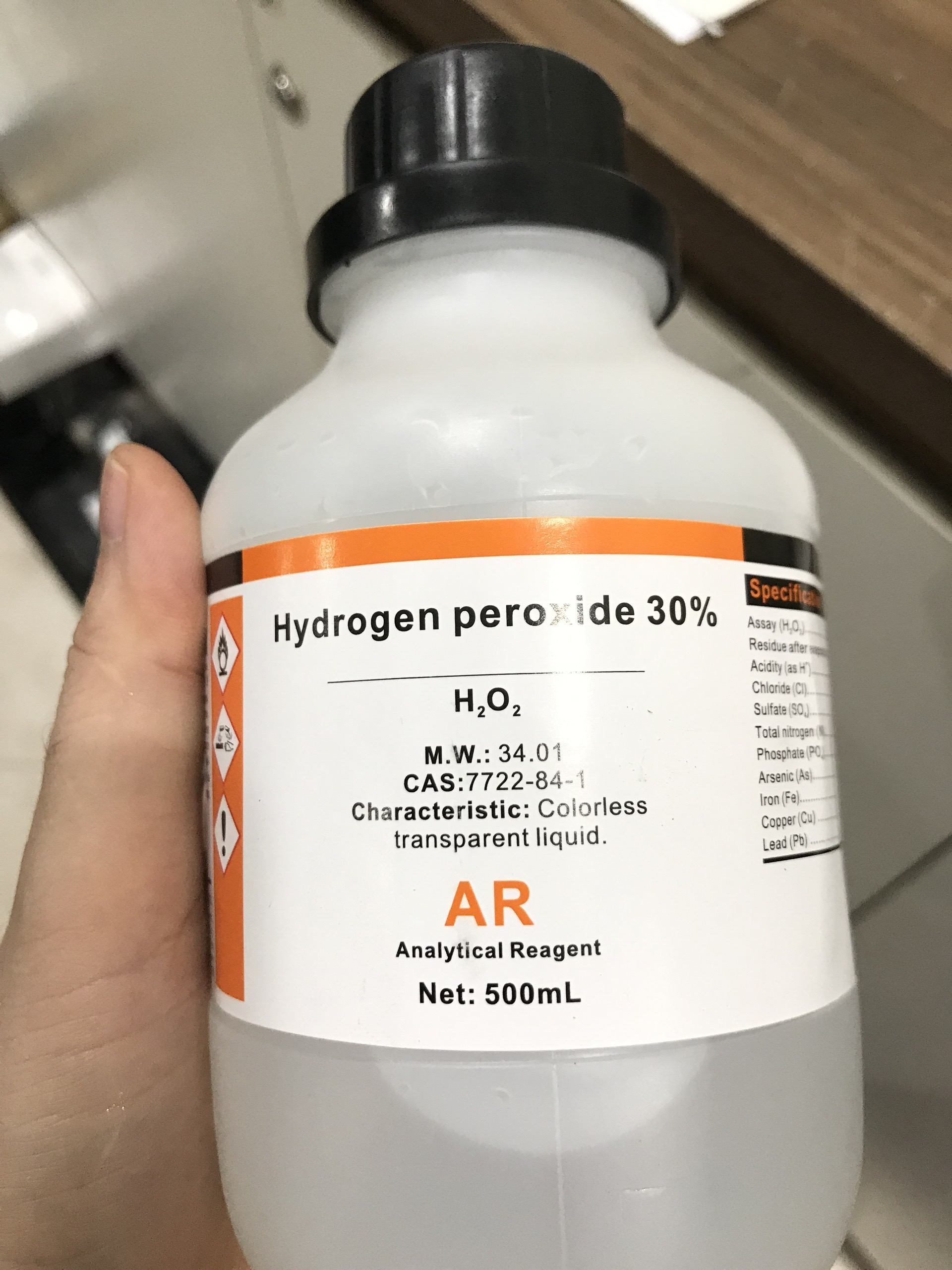 Oxy già 30% h2o2 chai 500ml hydrogen peroxide 30%