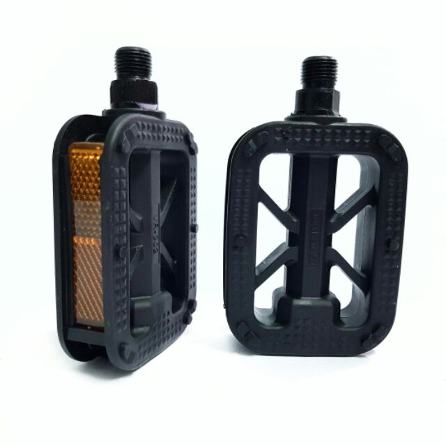 Pedal xe đạp nhựa loại tốt