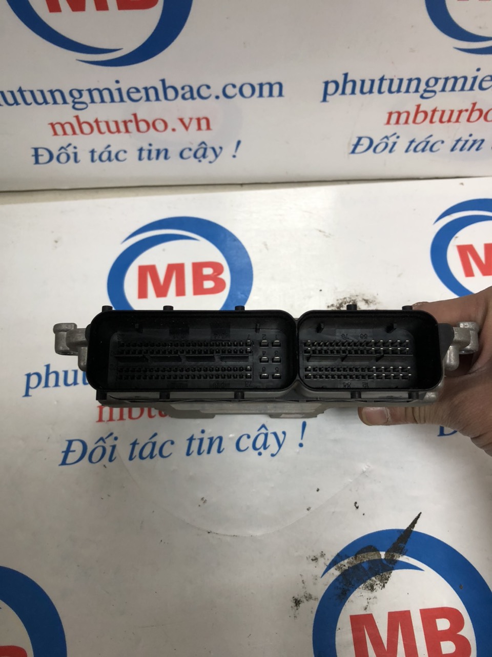 391044A301/HỘP ĐIỀU KHIỂN ĐỘNG CƠ ( CÓ KHÓA TỪ)/HỘP ECU PORTER/HỘP ĐIỀU KHIỂN ĐỘNG CƠ PORTER/0962059948