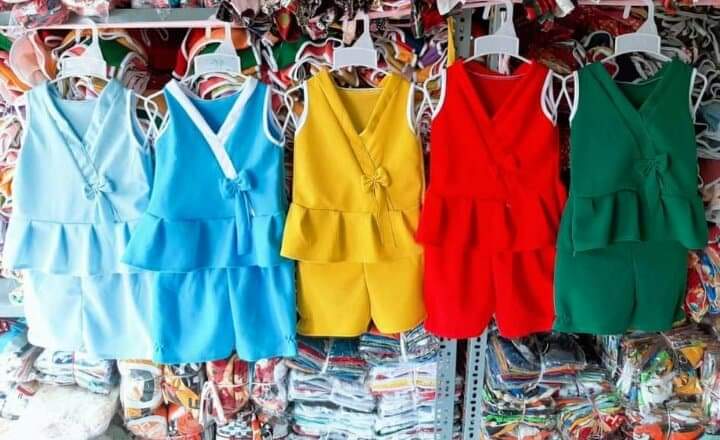 [xả lỗ] BỘ LỤA XỐP CỔ CHỮ V ĐÍNH NƠ BÊN HÔNG XINH CHO BÉ 10-14KG | VIDEO THẬT | KISS PLAZA
