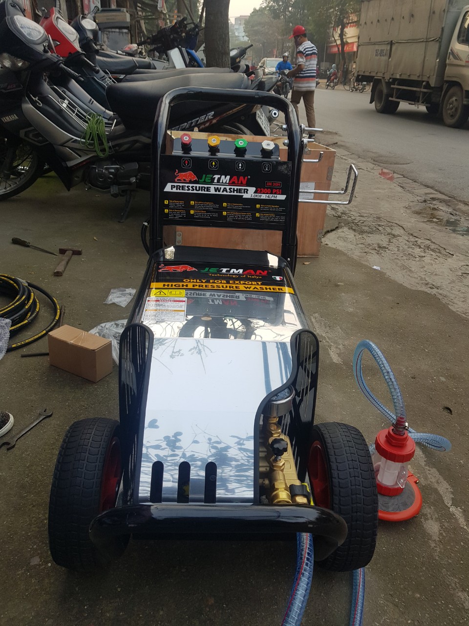 Máy rửa xe cao áp 3kw jetman jm30 3 pha