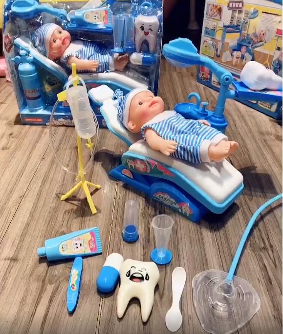 bộ đồ chơi bác sĩ nha khoa có đèn, có vòi nước thật Đồ chơi trẻ em cho bé trai bé gái tập làm bác sỹ đồ chơi cho bé mầm non