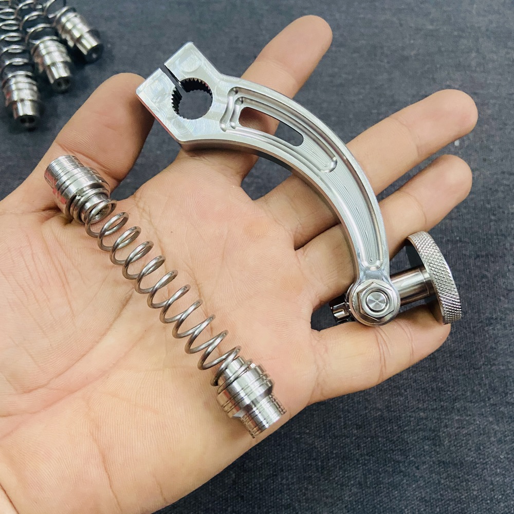 Bát thắng đùm INOX 304 CNC nguyên khối sử dụng cho xe thắng đùm SAU các loại xe kèm lò xo