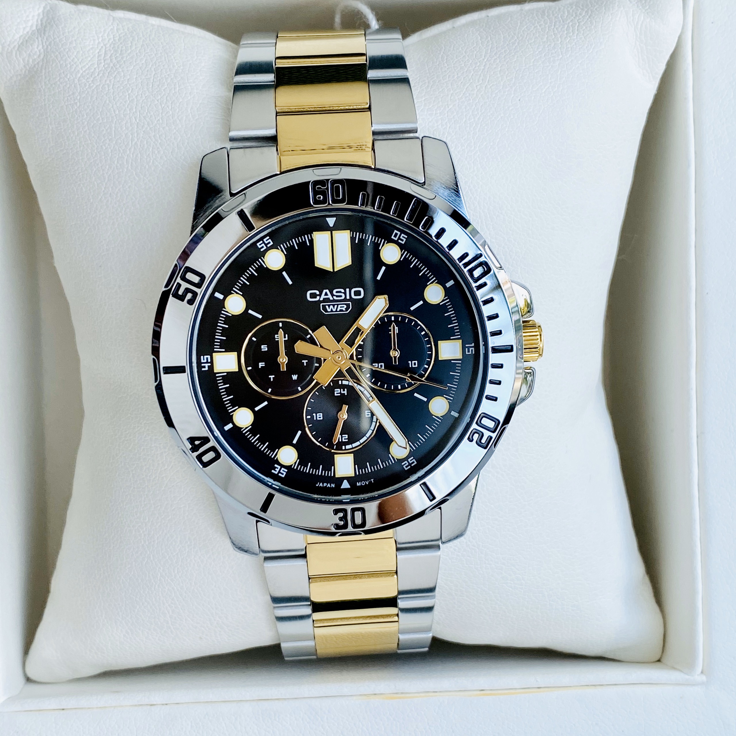 Đồng Hồ Nam Dây Thép Mạ Vàng 6 Kim Mặt Đen Casio MTP-VD300SG-1EUDF Fullbox Bảo Hành 1 Năm