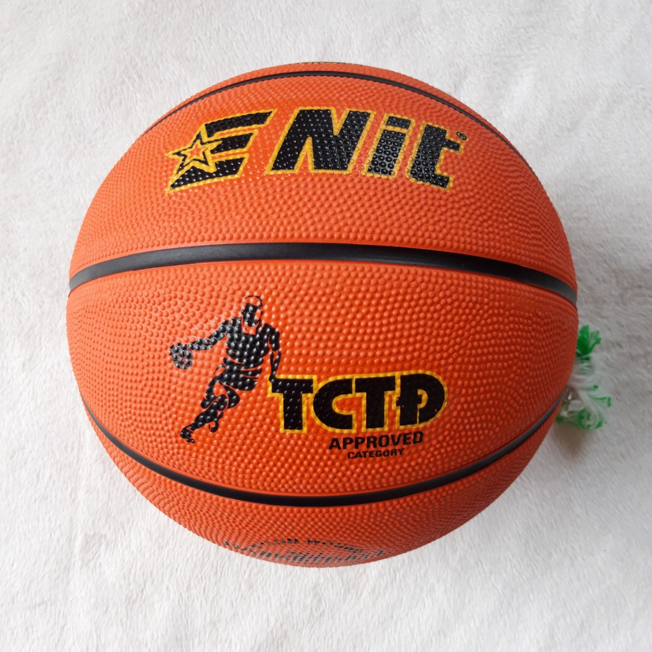 quả bóng rổ số 7 ENIT cao su thiên nhiên cao cấp(tặng kèm kim túi+đôi tất)
