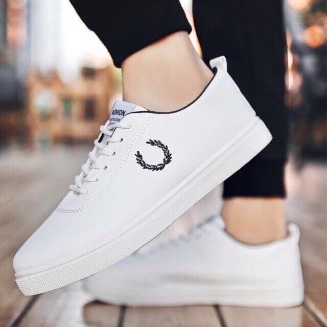 GIẦY SNEAKER NAM MÀU TRẮNG HOẠ TIẾT NHỎ_TẶNG KÈM LỌ TẨY
