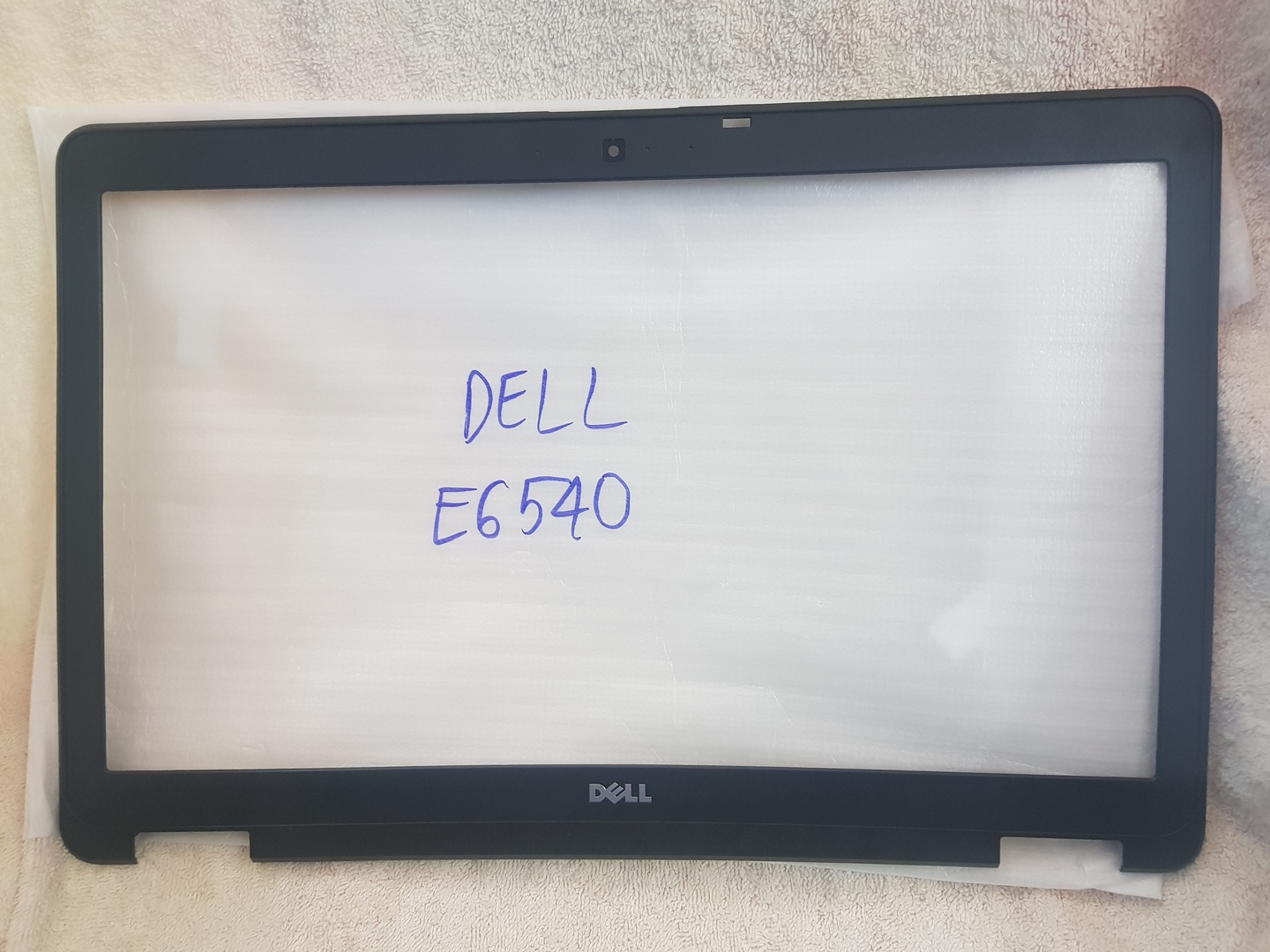 [HCM] Mặt B vỏ laptop Dell Latitude E6540 - Viền màn hình Dell Latitude E6540 - Thay thế vỏ B viền màn hình laptop Dell Latitude E6540