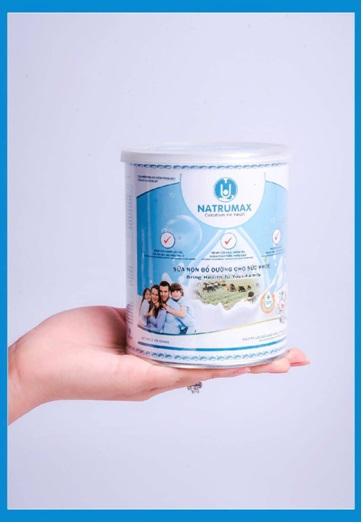 Sữa non cao cấp Natrumax Family dành cho Người lớn & Trẻ em 10 tuổi