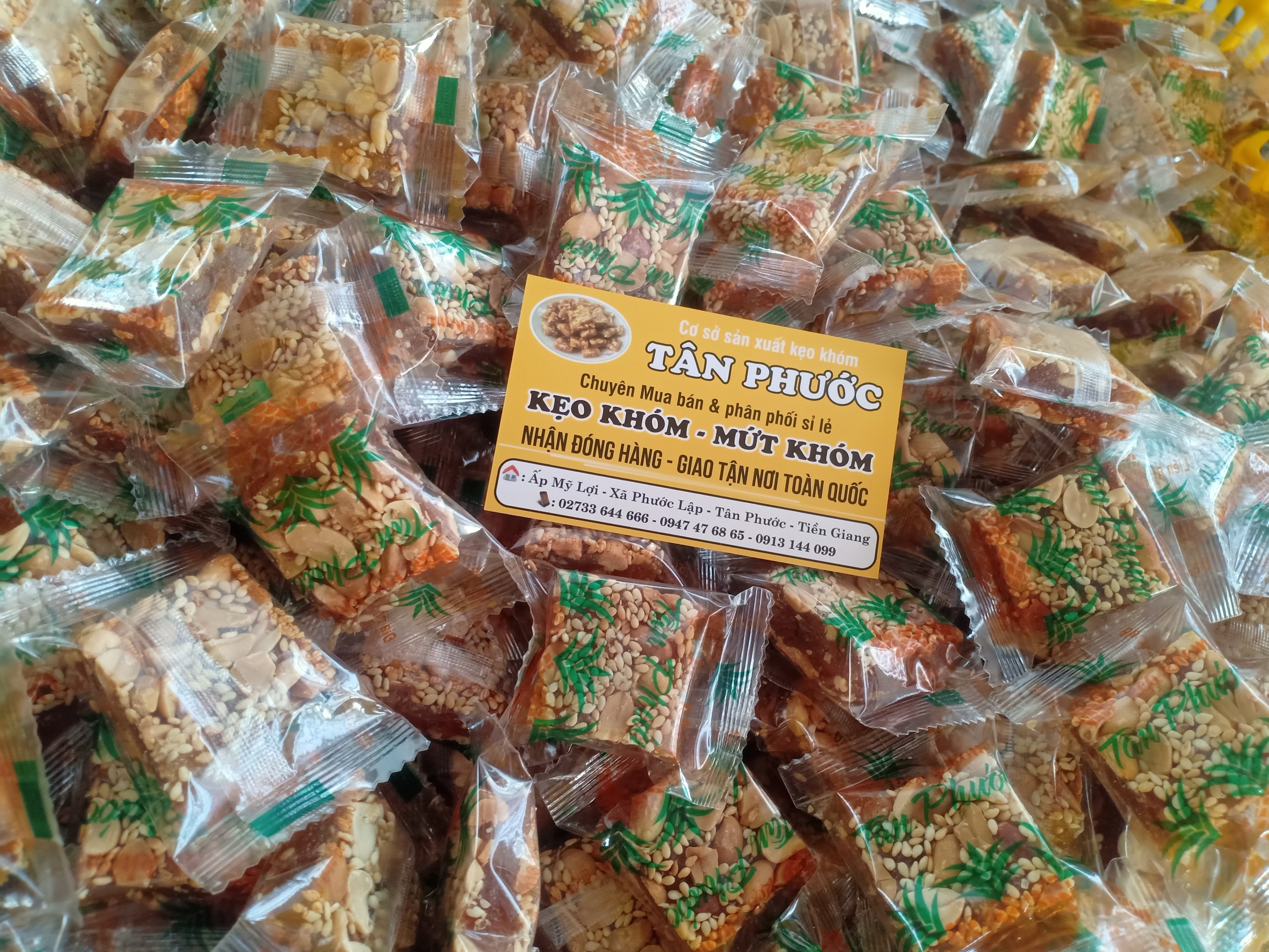 500gr Kẹo khóm đậu phộng Tân Phước - Đặc sản Tiền Giang - Thơm ngon chuẩn vị truyền thống