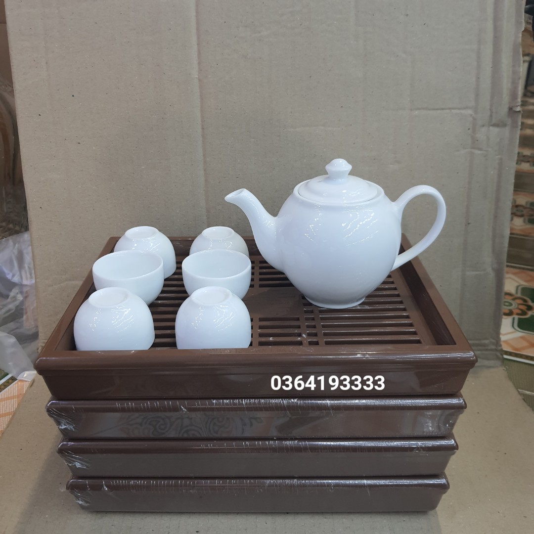 Bộ ấm chén sứ trắng Bát Tràng kèm khay Ấm trà dáng quả hồng và chén quả hồng