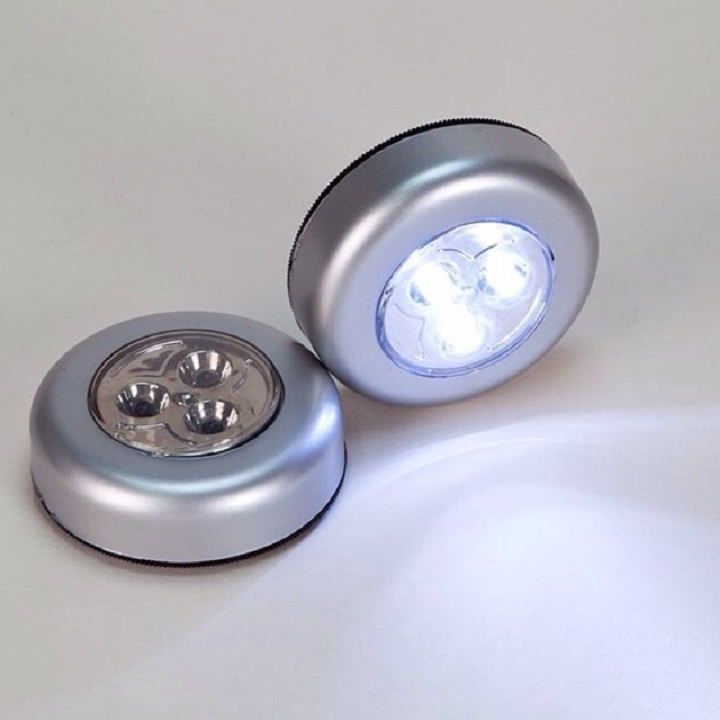 Đèn Led 3 Bóng Dán Tường Dùng Pin AAA - Thiết Kế Nhỏ Gọn Dễ Dàng Sử Dụng - 3 Bóng Đèn Led Sáng Tiết Kiệm Pin