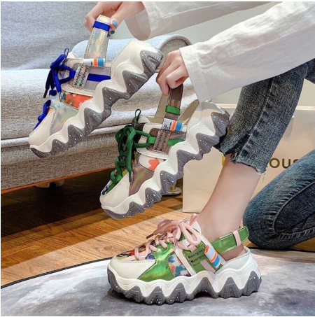 [ Hàng sẵn ] Giày sục độn đế vẩy sơn quai sau dây chun bản to, Giày sneaker nữ thêu hoa thoáng khí hot hè 2020
