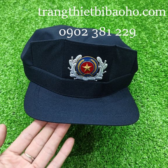 Nón bảo vệ xanh đen kèm sao