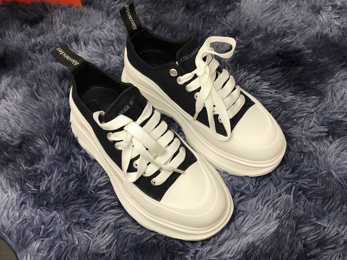 Giầy sneaker MCQ tăng chiều cao mẫu mới nhất cho cả nam và nữ
