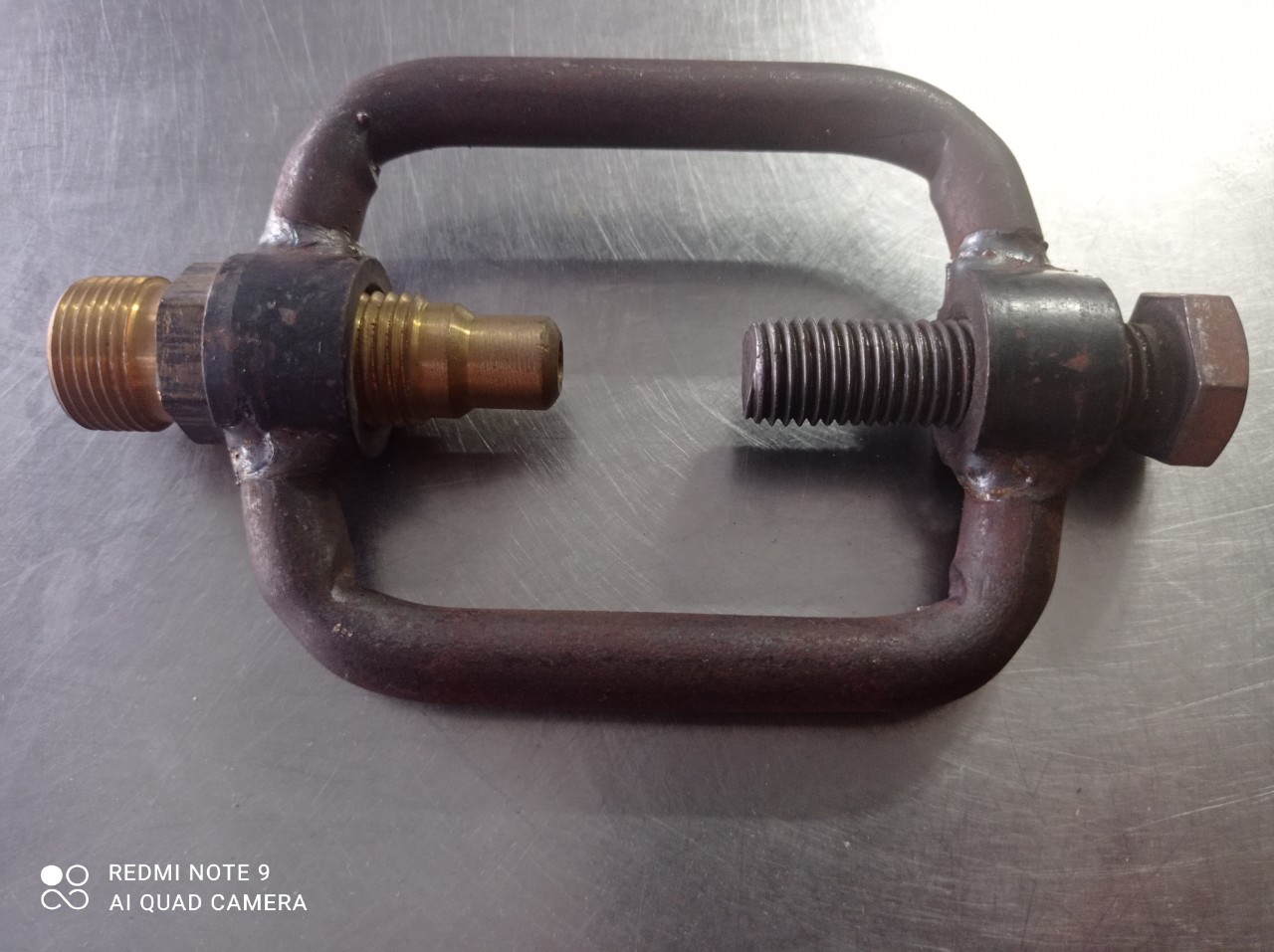 Cảo gắn đồng hồ Co2 hàn cắt gió đá