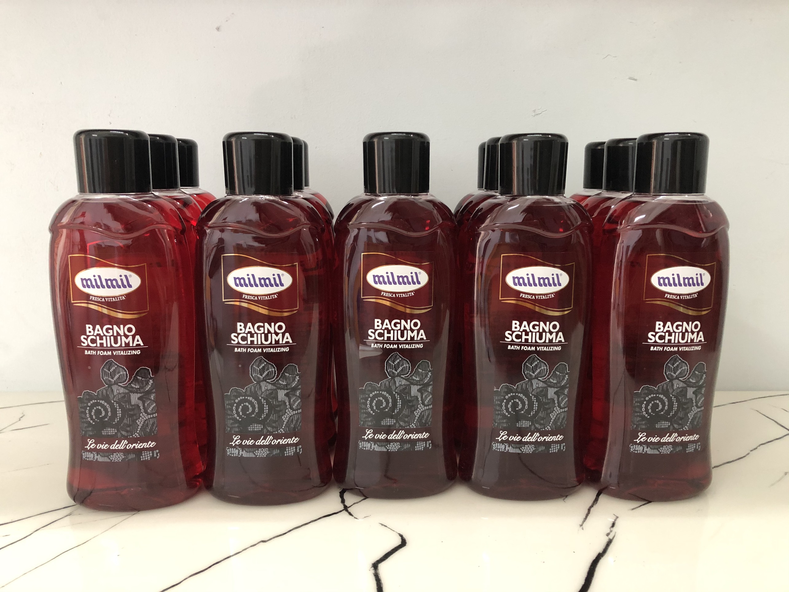 Sữa tắm trắng da Rouge Milmil Bath Shower Foam Italy 1000ml