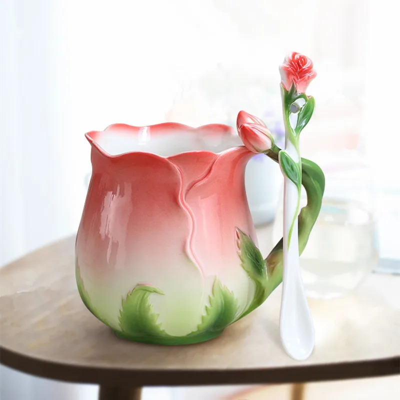 3D em formato de Flor de ROSA, copos de leite Com colher Fine China caneca de Café de cerâmica esmaltada estilo europeu, criativa