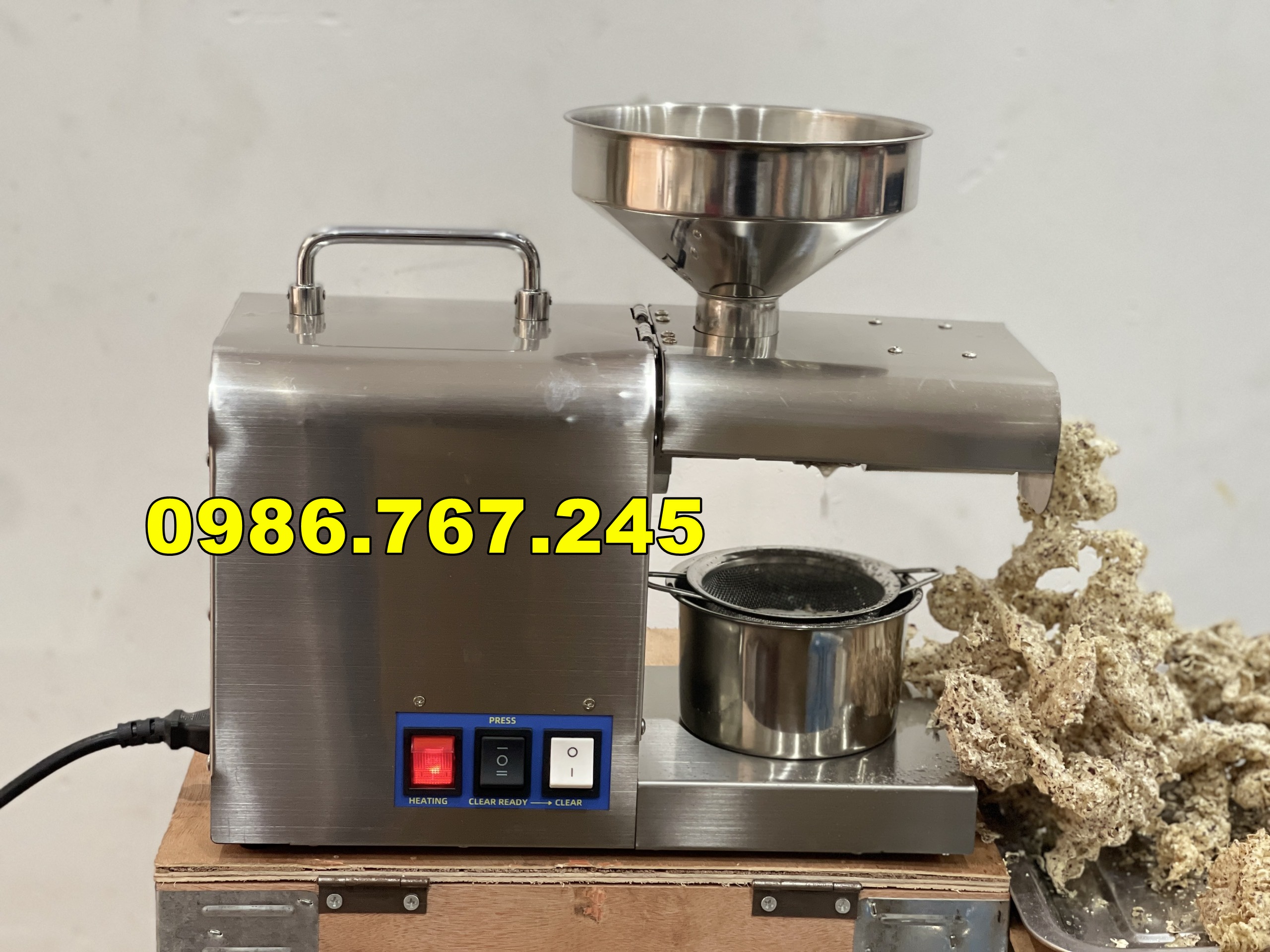 Máy ép dầu lạc gia đình GD08A , tách dầu hoàn toàn, dầu rất trong