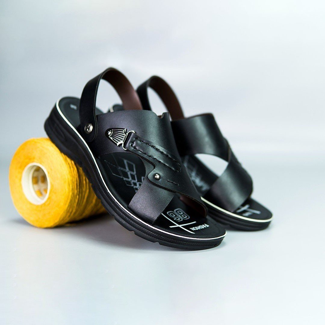 Dép Da Nam Quai Ngang Chéo Có Quai Hậu Đế Cao Su Mềm Êm Chân Chống Trơn Trượt Kiểu Dáng Thời Trang Thanh Lịch Mẫu Mới 2023