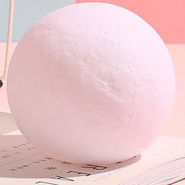 Đèn ngủ MẶT TRĂNG MOON LIGHT trưng bày nhà cửa đẹp