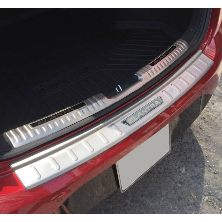 Ốp Chống Xước Cốp Xe Hyundai Elantra  2019 2020 2021 Mẫu Inox, Chống Xước Cốp Hiệu Quả, Có Sẵn Keo 2 Mặt Siêu Dính, Lắp Đặt Dễ Dàng Tại Nhà