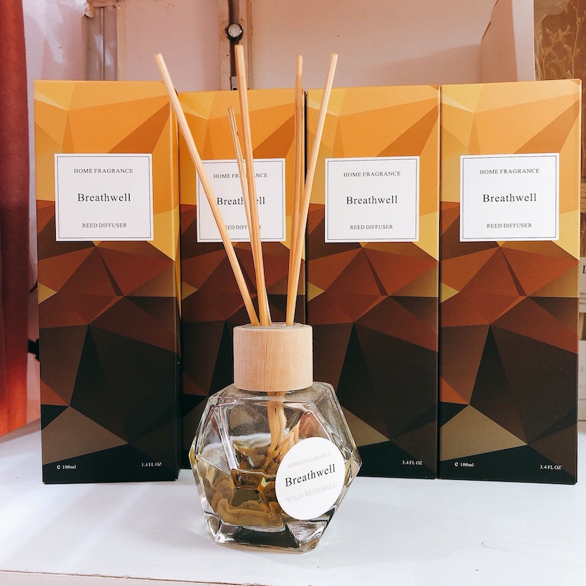 Tinh dầu thơm phòng tự nhiên mùi hoa linh lan tươi mát (kèm gói đá tự nhiên + que khuếch tán) - VyVy Giftshop