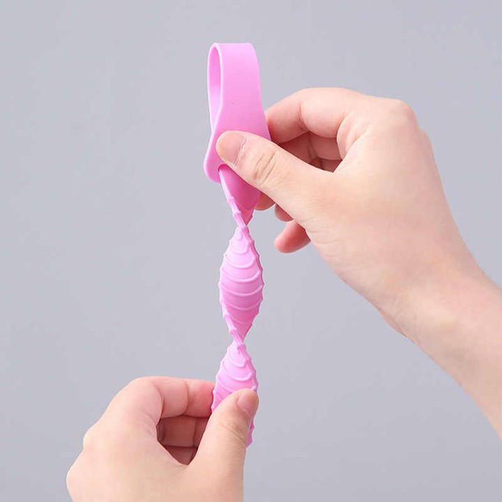 Dây nhấc nắp bồn cầu bằng silicon đảm bảo vệ sinh, đồ dùng nhà vệ sinh, dụng cụ tiện ích, an toàn sức khỏe (DBC02), Huy Linh