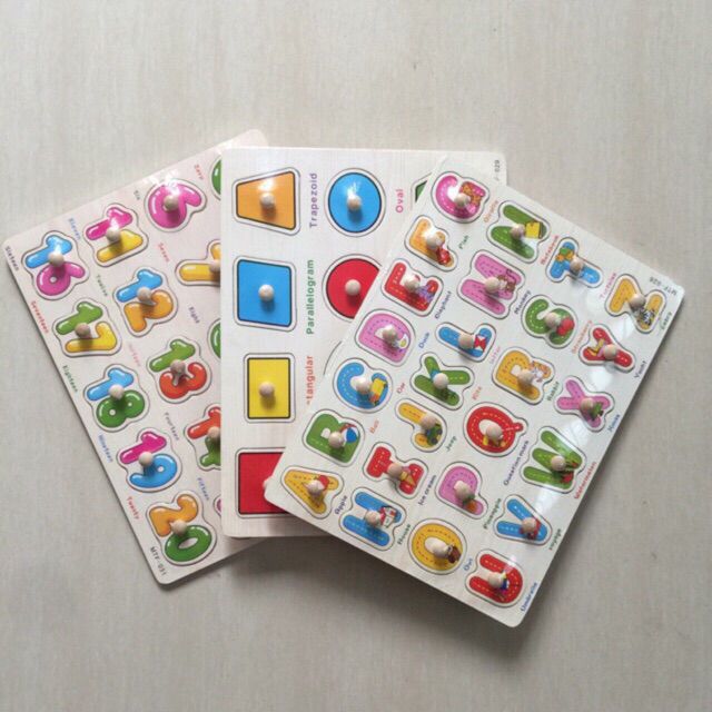 Combo 3 bảng ghép gỗ có núm mẫu chữ cái,20 số và hình khối