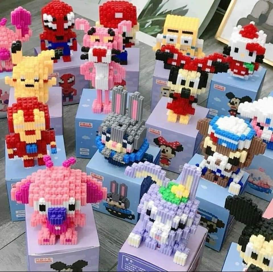 [Tặng búa] Mô hình lắp ráp các nhân vật hoạt hình cáo hồng,gấu dâu size to bộ Lego nhân vật trưng bày bàn học
