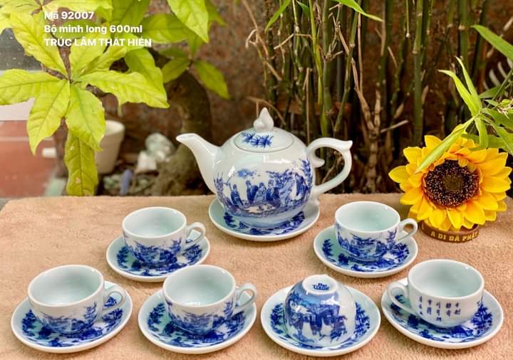 Bộ ấm chén men lam cổ Bát Tràng