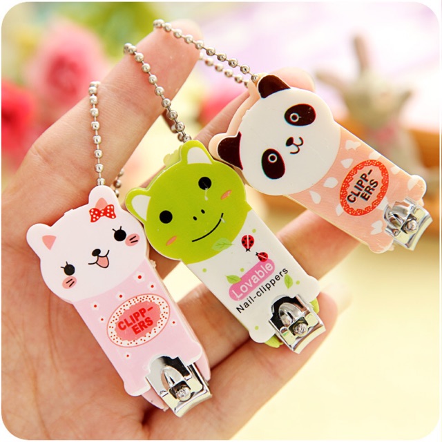 Bấm cắt móng tay kiêm móc chìa khoá hình thú dễ thương