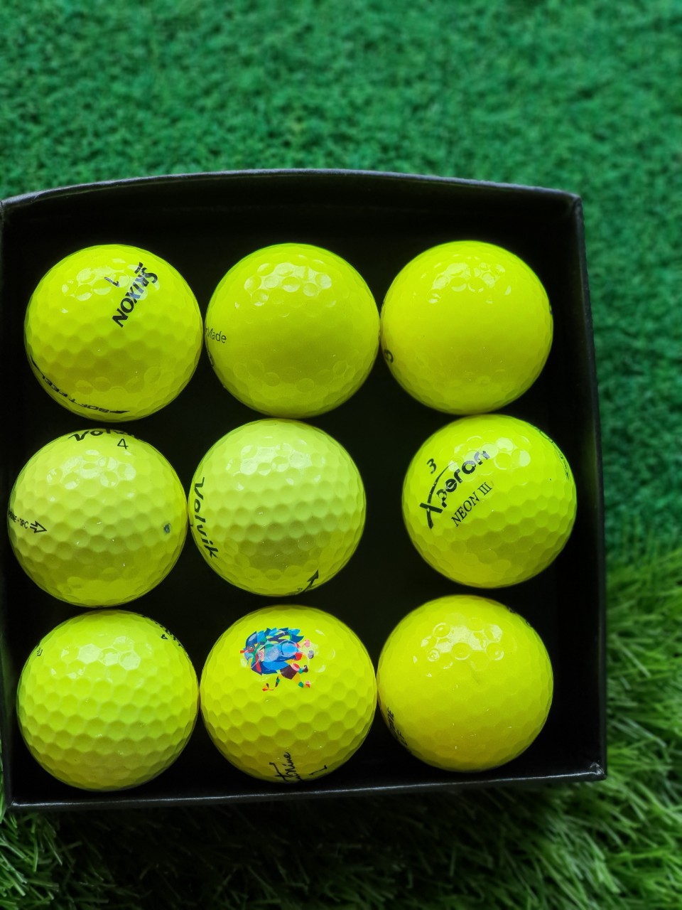 10 Bóng Golf Màu Thương Hiệu... Dành Cho Các Golfers