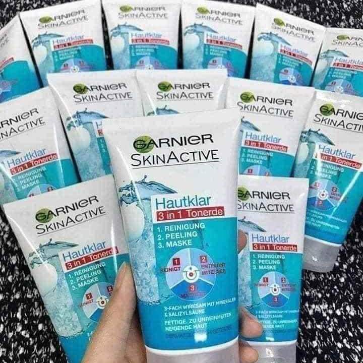 Sữa rửa mặt Garnier SkinActive Hautklar 3 in 1