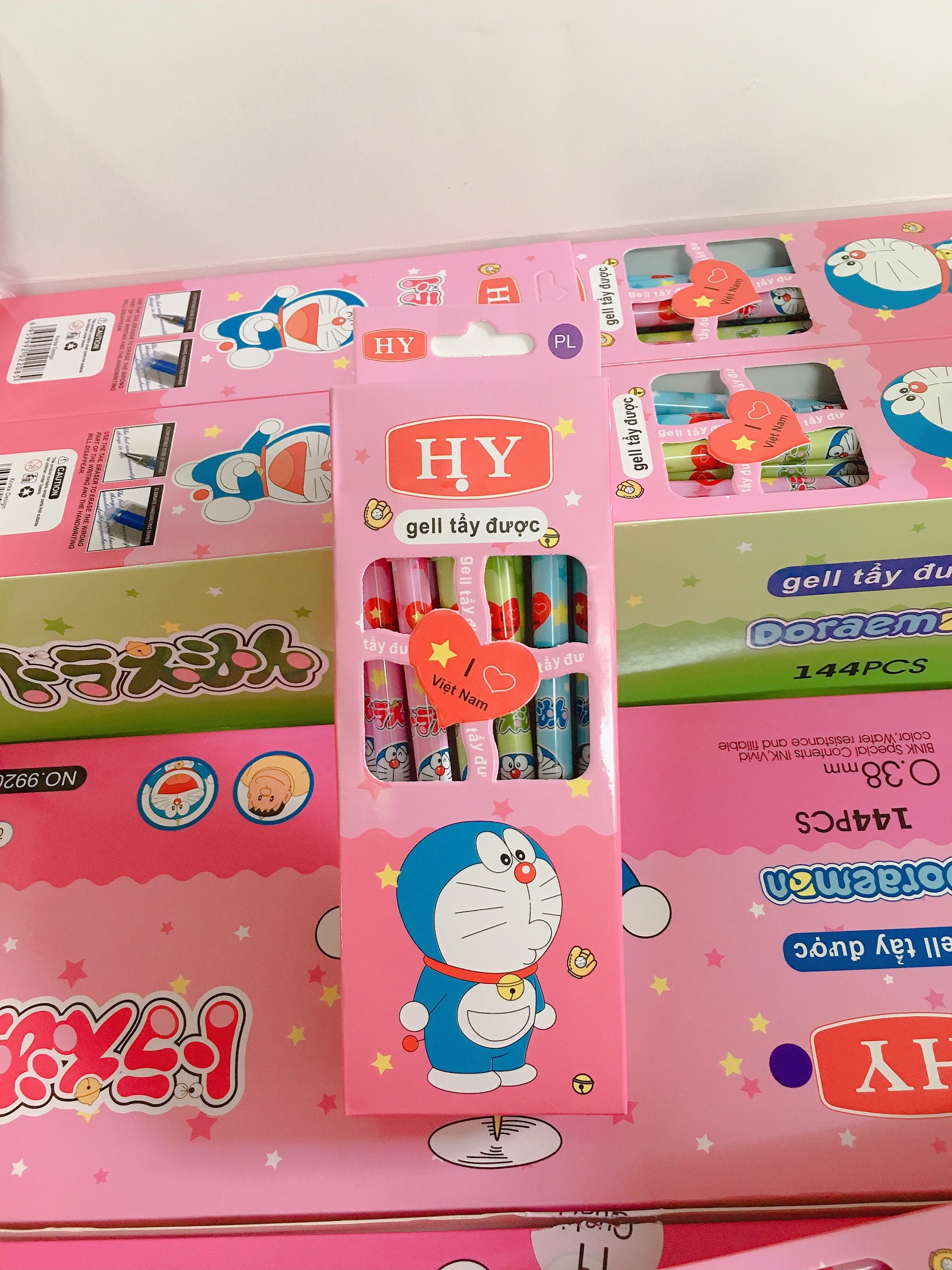 Bút gel tẩy được doraemon (mực đen hộp 12 cái)