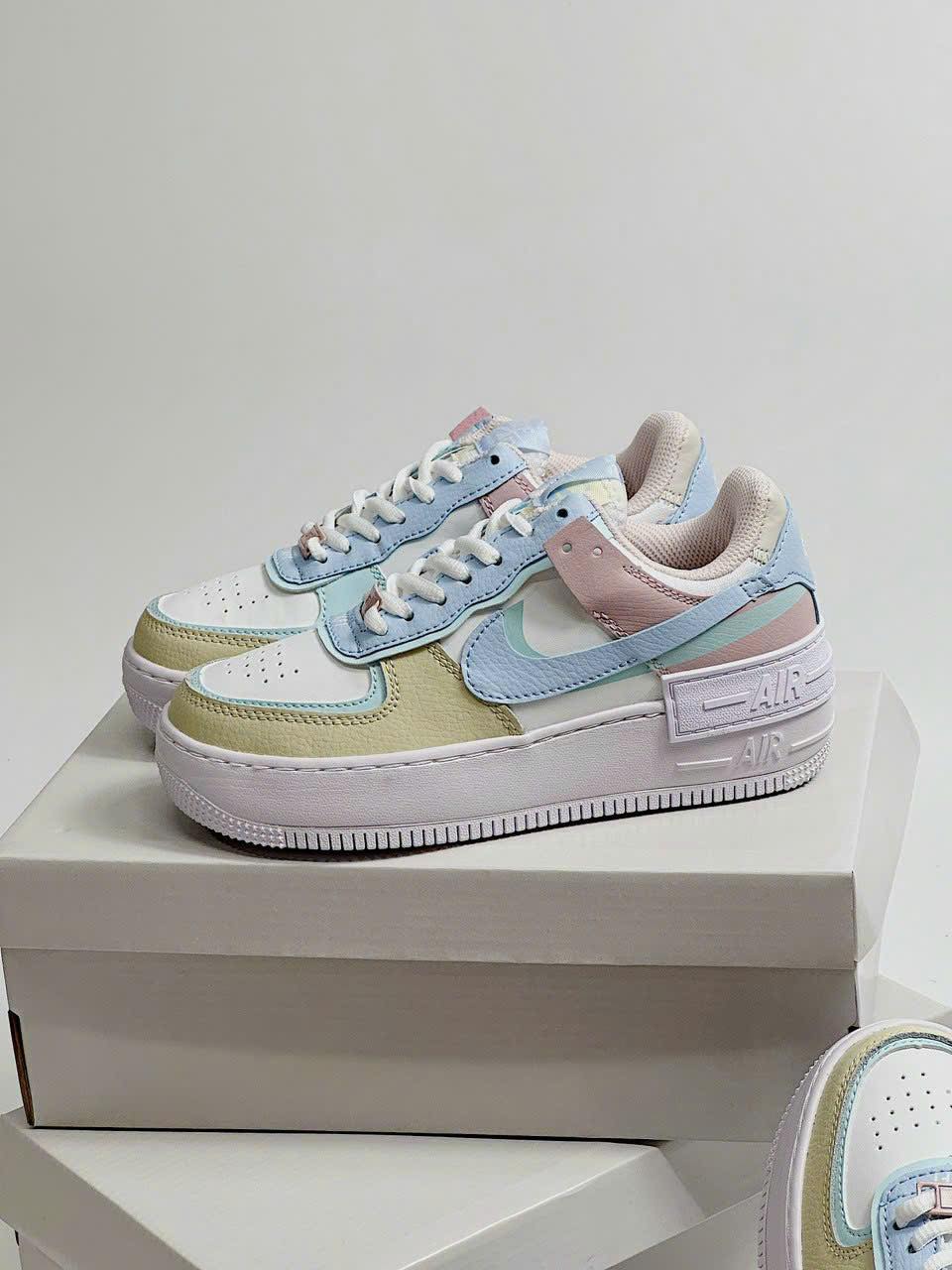 GIÀY THỂ THAO - XU HƯỚNG 2023