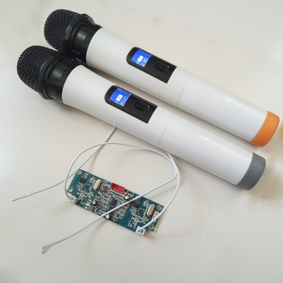 Bộ 2 micro không dây cho loa kéo sóng UHF Wireless Microphone