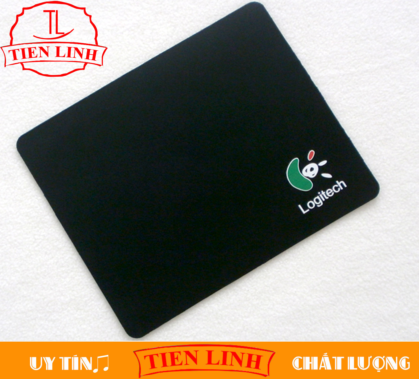 Miếng Lót Chuột Logitech 18 cm x 22 cm Khổ Cơ Bản Siêu Rẻ Siêu Mịn Siêu Êm