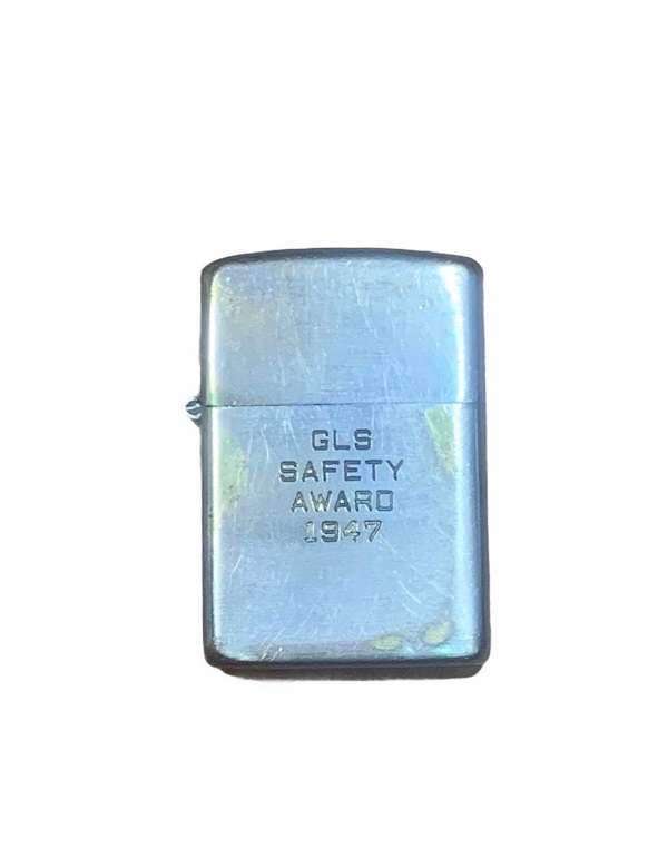 ZIPPO CỔ XƯA SƯU TẦM năm 1947s Pat.2032695 BẢN LỀ 3 CHẤU